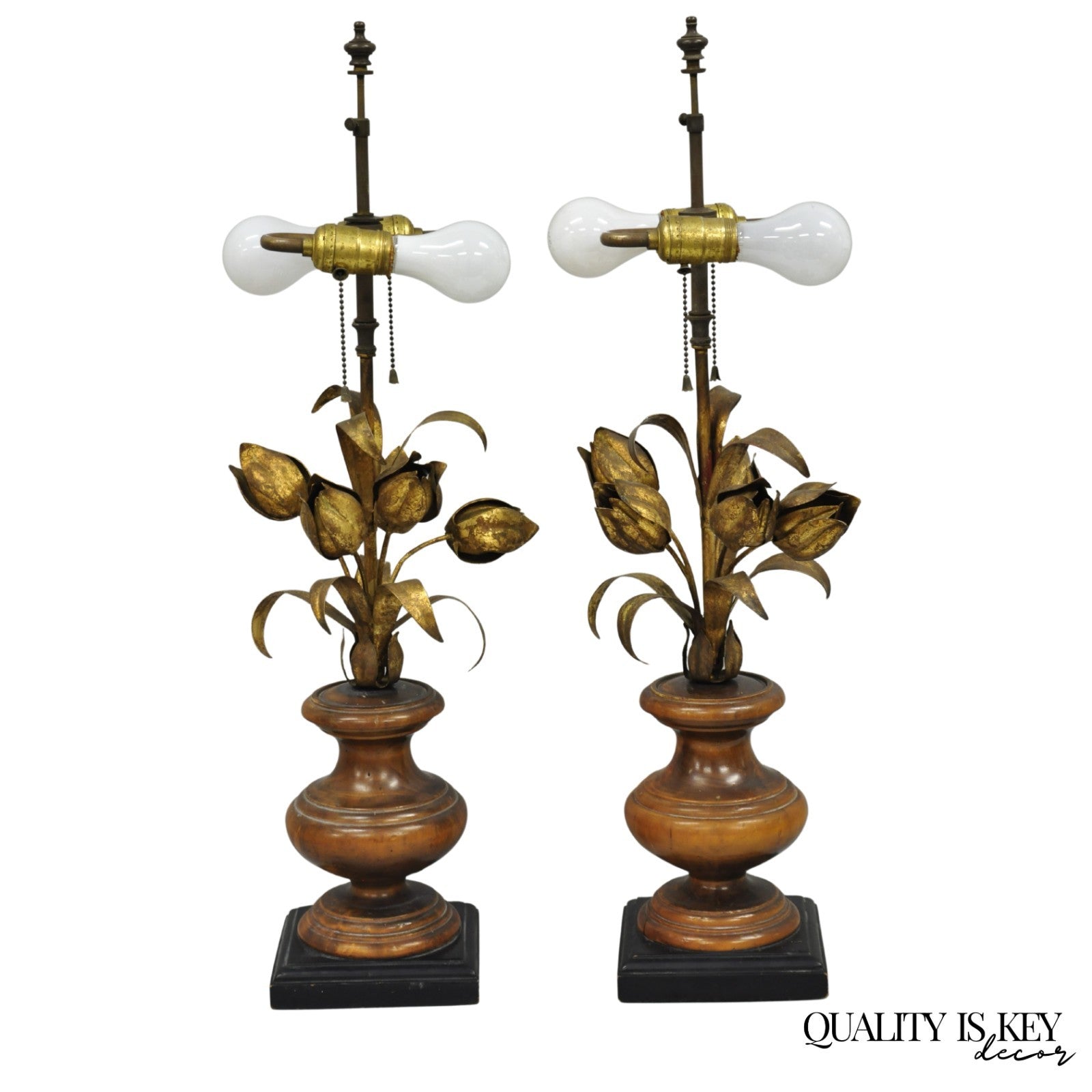 Vintage Italian Hollywood Regency Gold Gilt Iron Flower Bouquet Table Lamps Pair