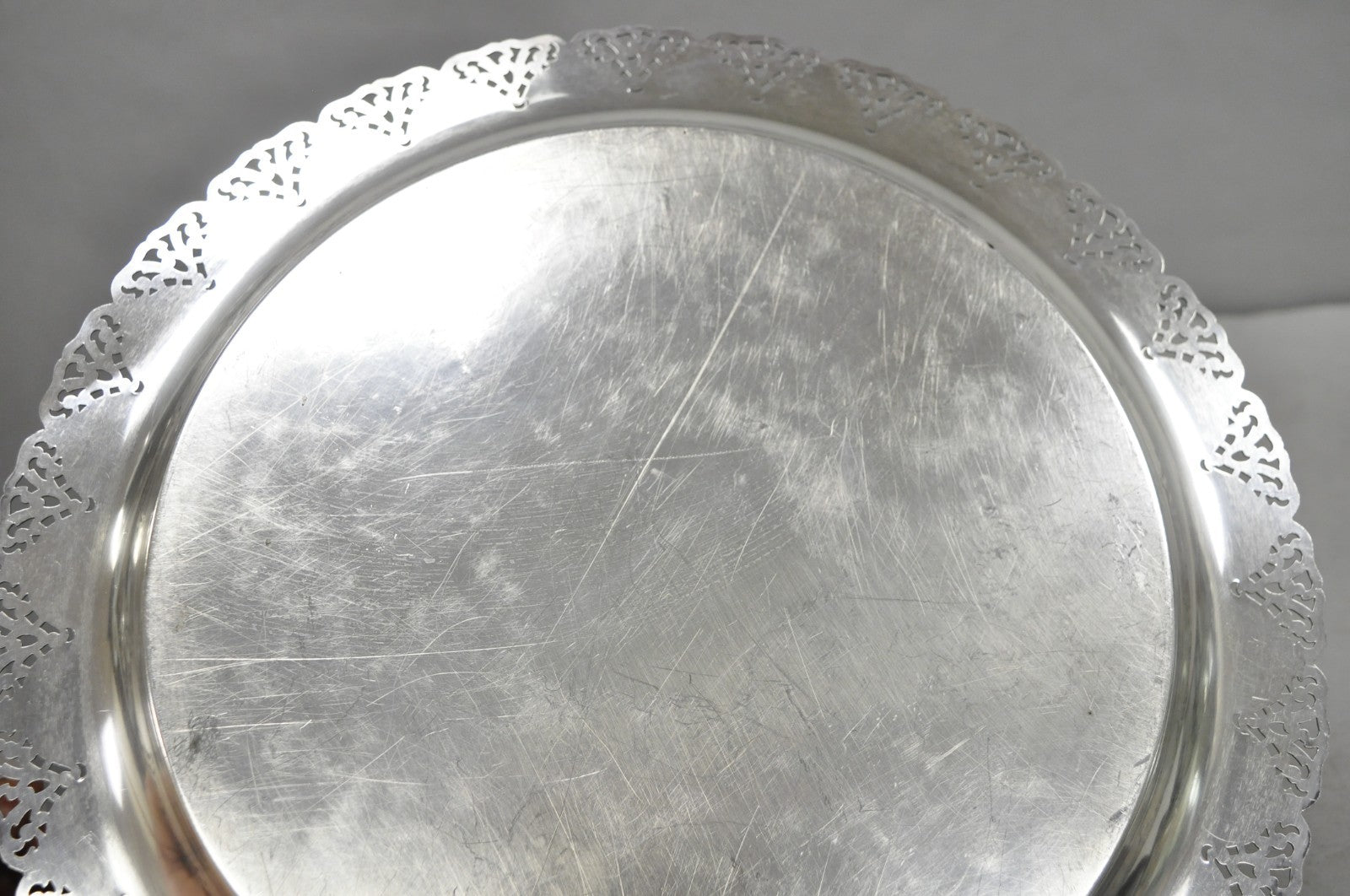 Vintage Victorian Style Round Silver Plated 15" Bar Serving Platter Tray