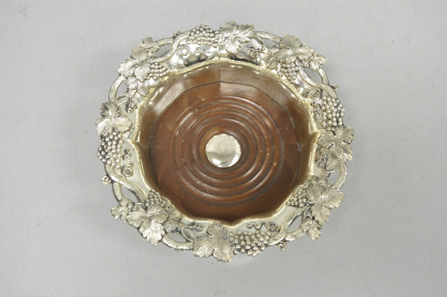 Vintage English Victorian Silver Plated Grapevine Repousse Wine Bottle Coaster