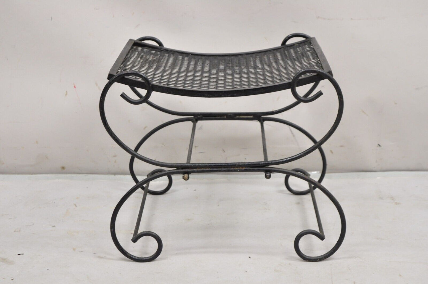 Vintage Hollywood Regency Black Wrought Iron Curule Scrolling Bench (A)