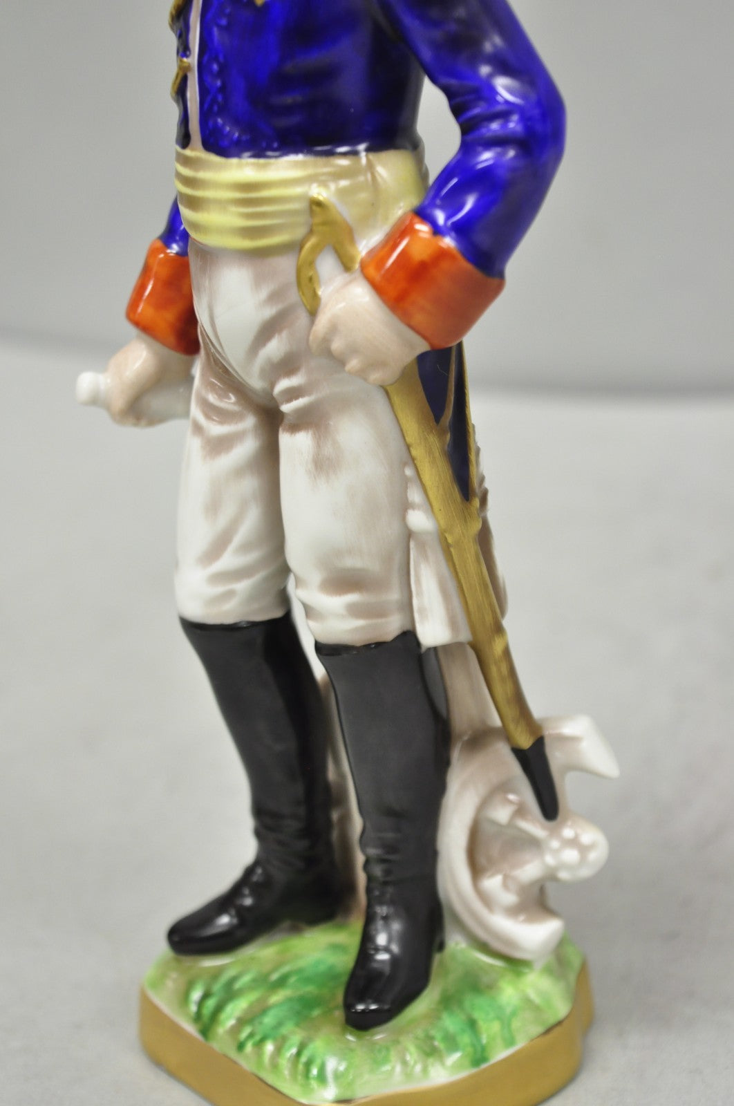 Vintage Capodimonte Italian Porcelain Napoleonic General Figurine Statue 7282- B