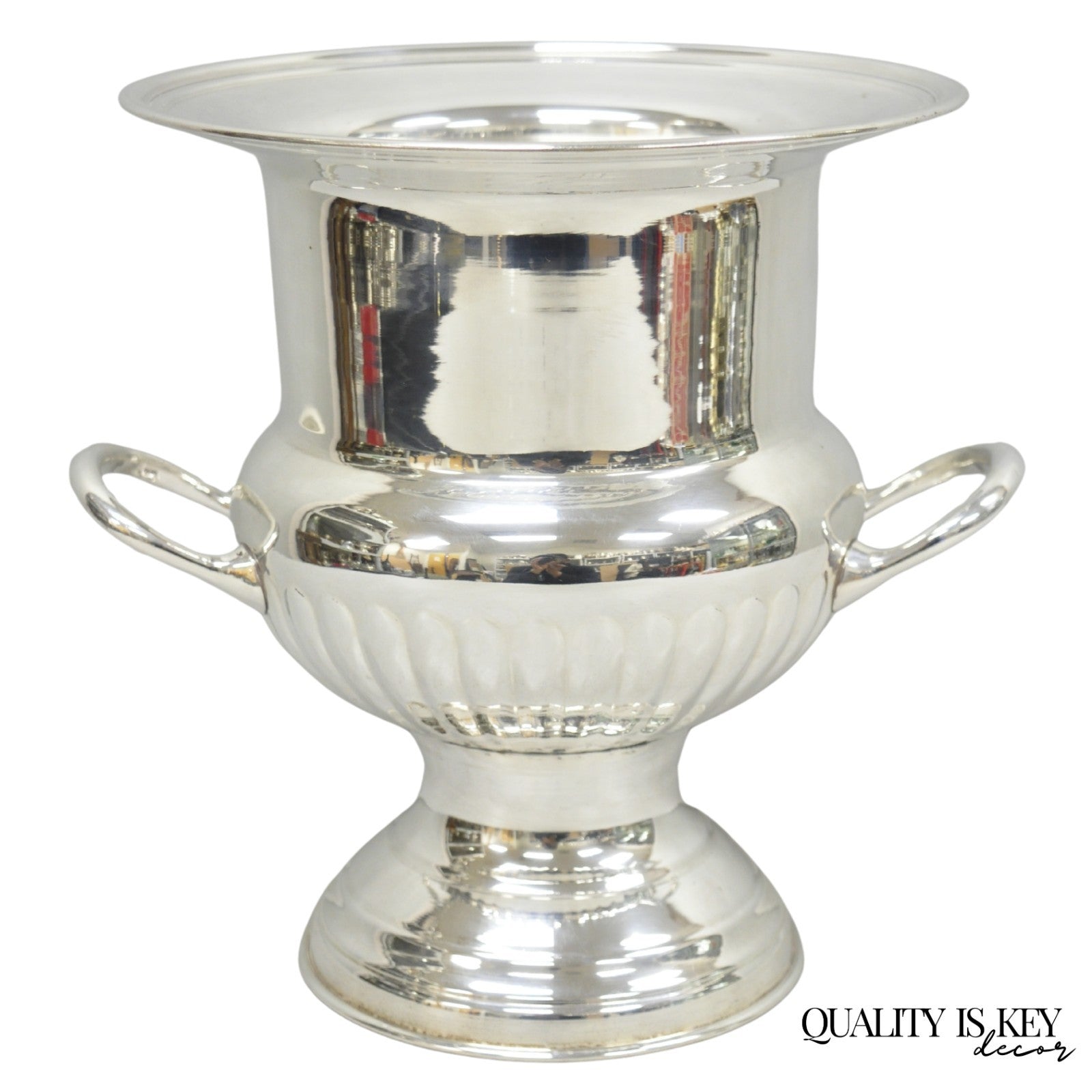 Vintage Leonard Silver Plated Ribbed Trophy Cup Urn Champagne Chiller Ice Bucket