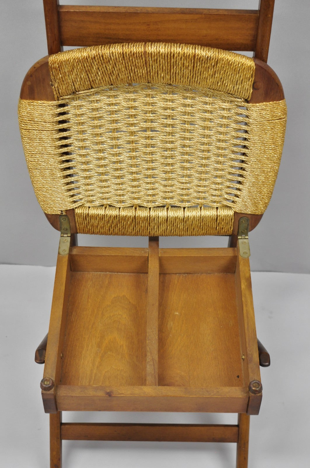 Vintage Mid Century Italian Modern Beech Wood Clothing Valet Chair Seat (A)