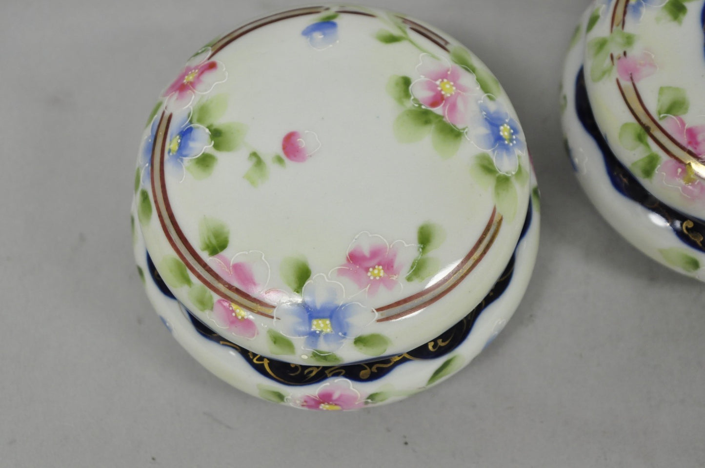 Victorian Japanese Hand Painted Porcelain Cobalt Blue Hair Receiver & Powder Jar