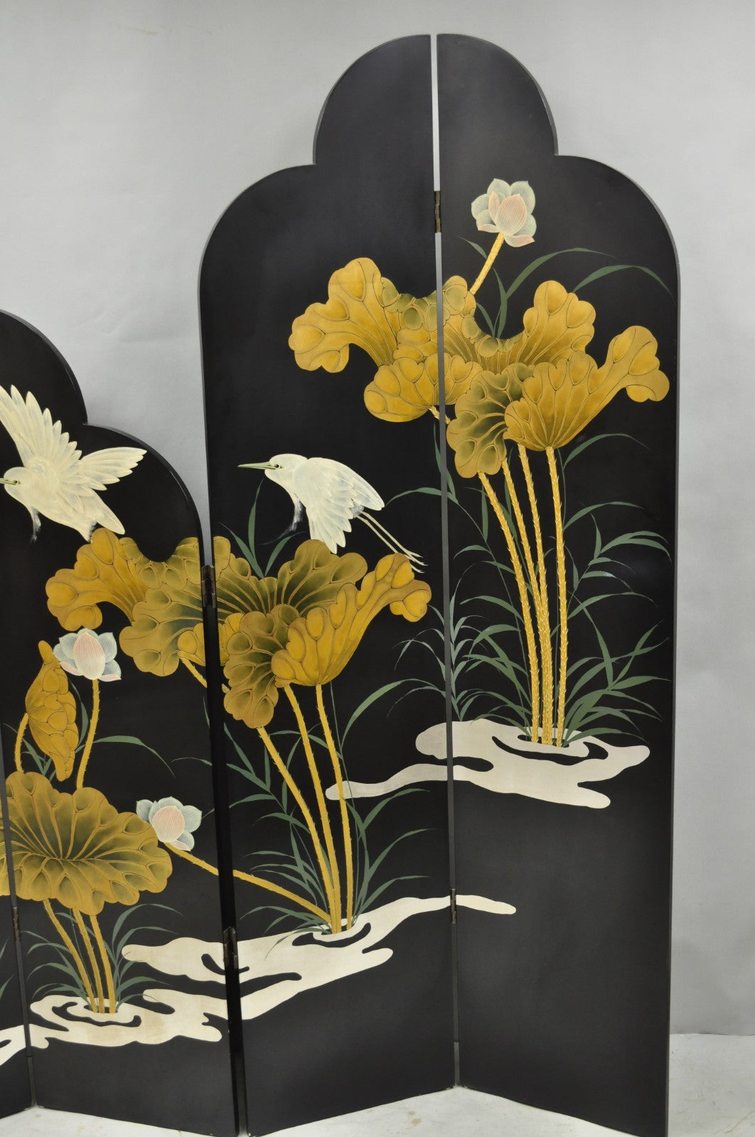 Decorator Chinoiserie Black Lacquer Oriental Painted 4 Panel Room Divider Screen