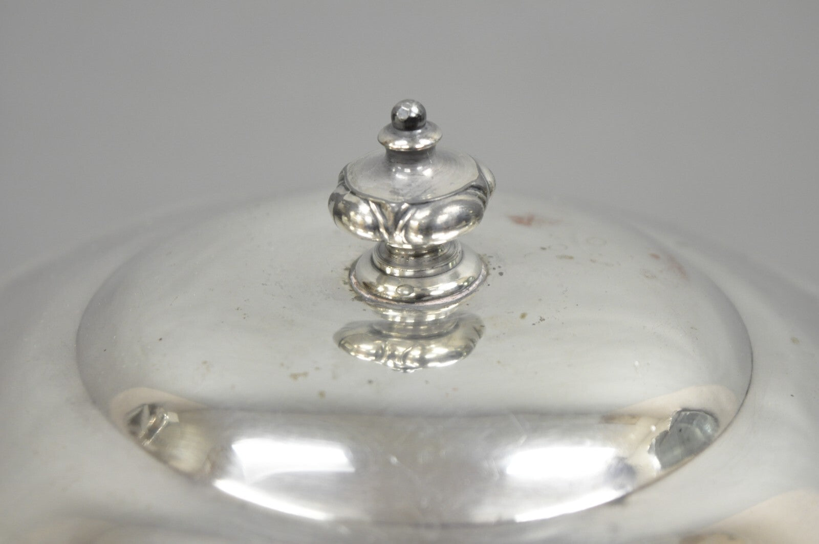 Vintage English Regency Silver Plated Lion Head Lidded Ice Bucket by Poole