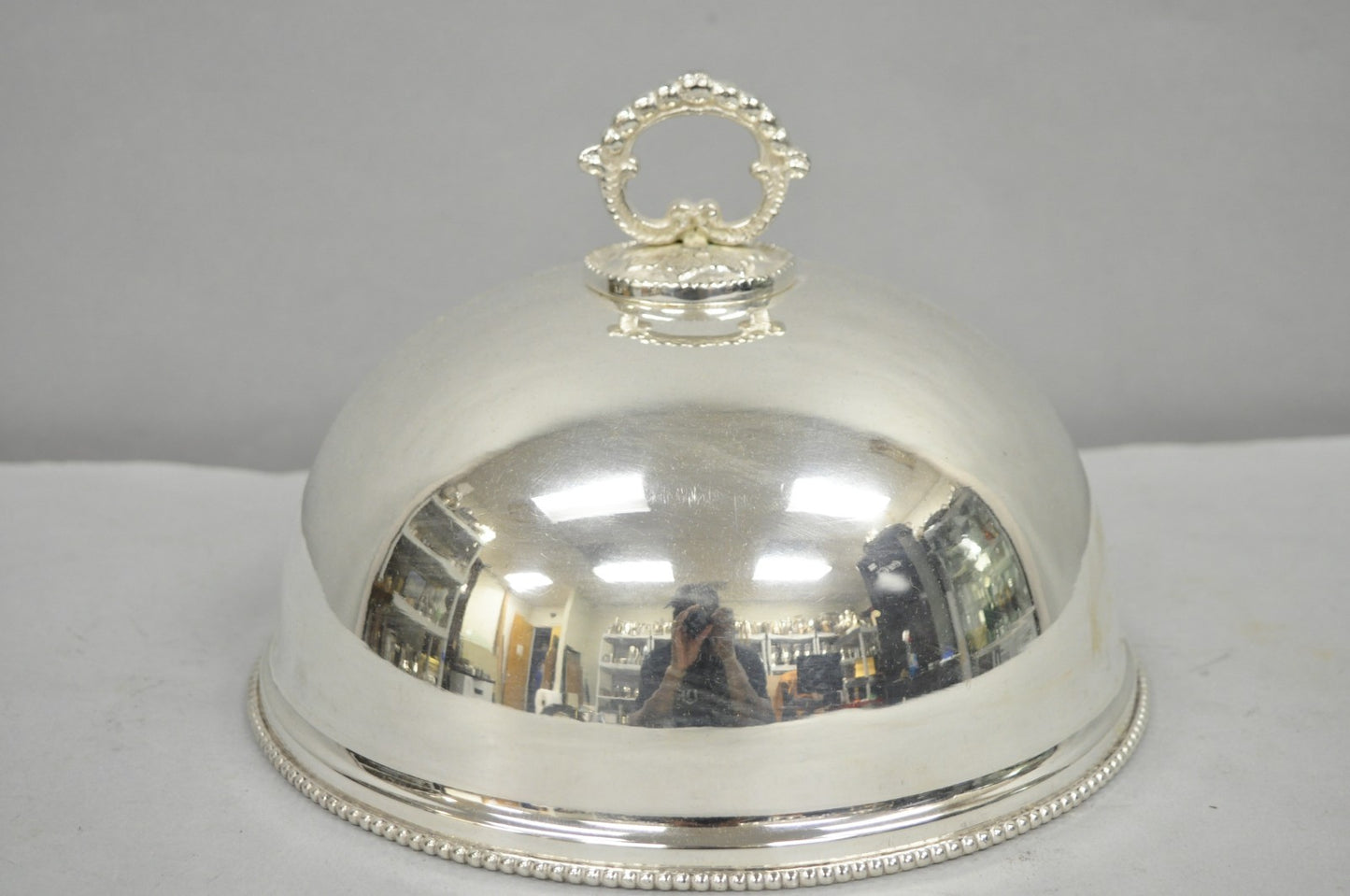 Vintage English Edwardian Style Silver Plated 10" Round Serving Dish Plate Cover
