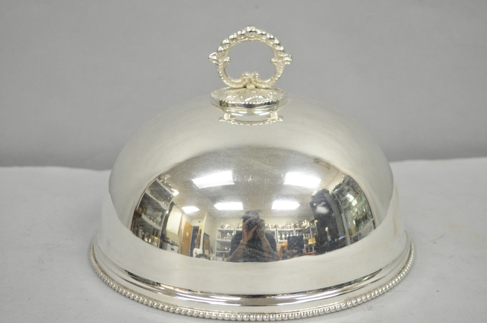 Vintage English Edwardian Style Silver Plated 10" Round Serving Dish Plate Cover