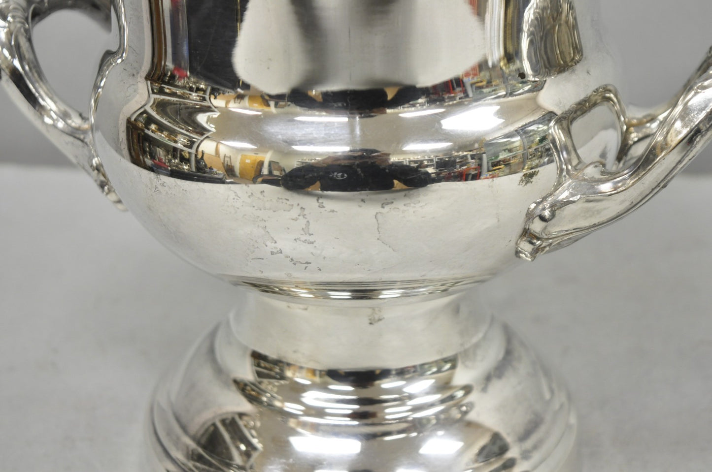Vintage Leonard Silver Plated Trophy Cup Urn Champagne Chiller Bar Ice Bucket