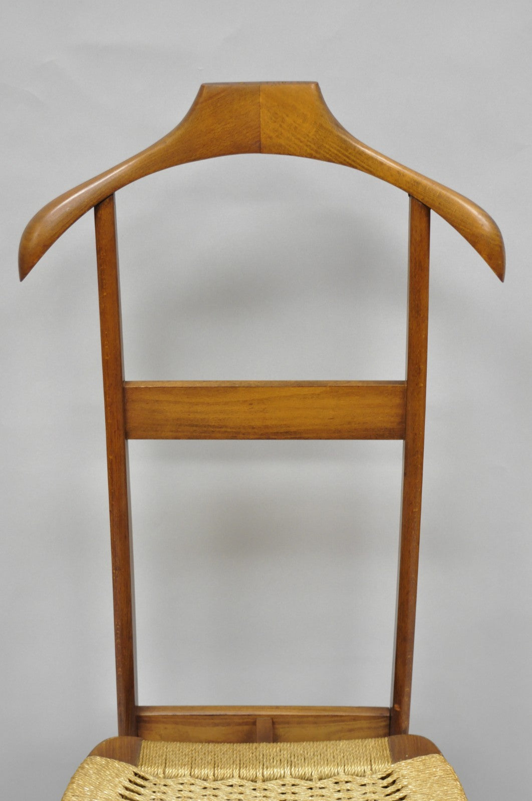 Vintage Mid Century Italian Modern Beech Wood Clothing Valet Chair Seat (A)