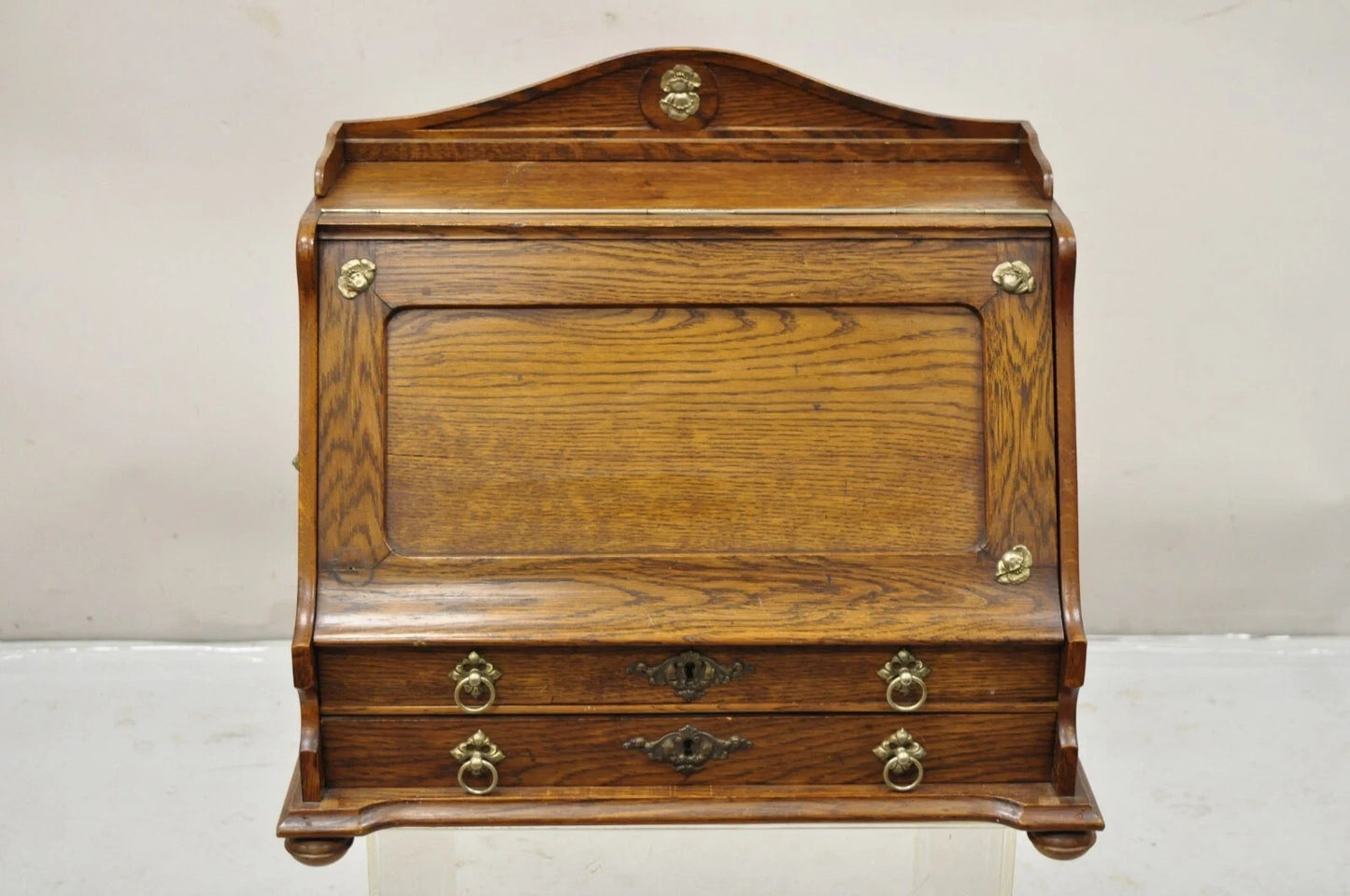 Antique English Victorian Oak Wood Desktop Portable Lap Desk Letter Holder