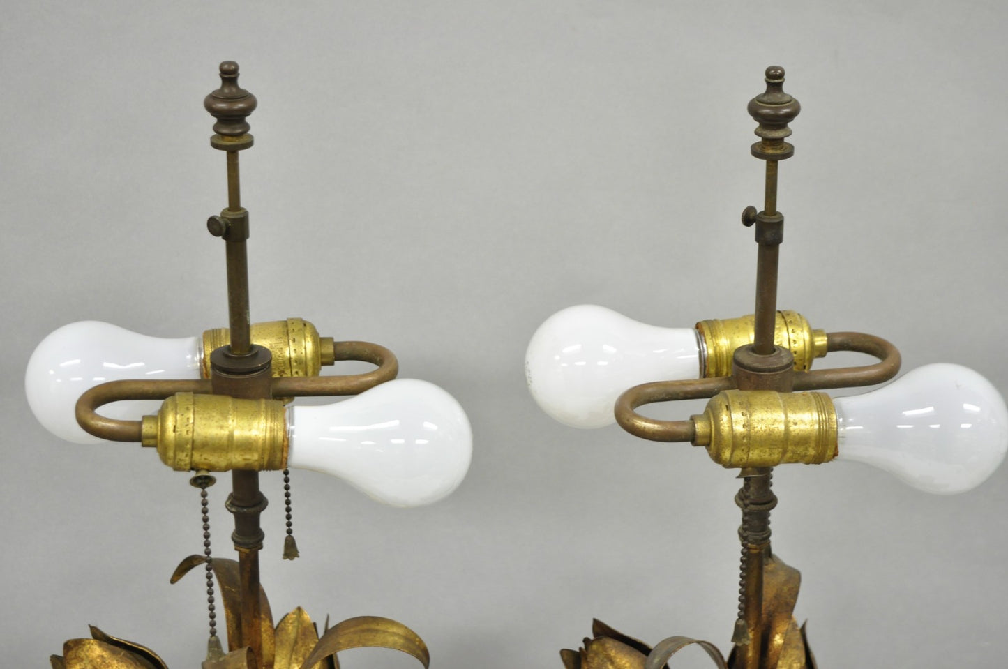 Vintage Italian Hollywood Regency Gold Gilt Iron Flower Bouquet Table Lamps Pair