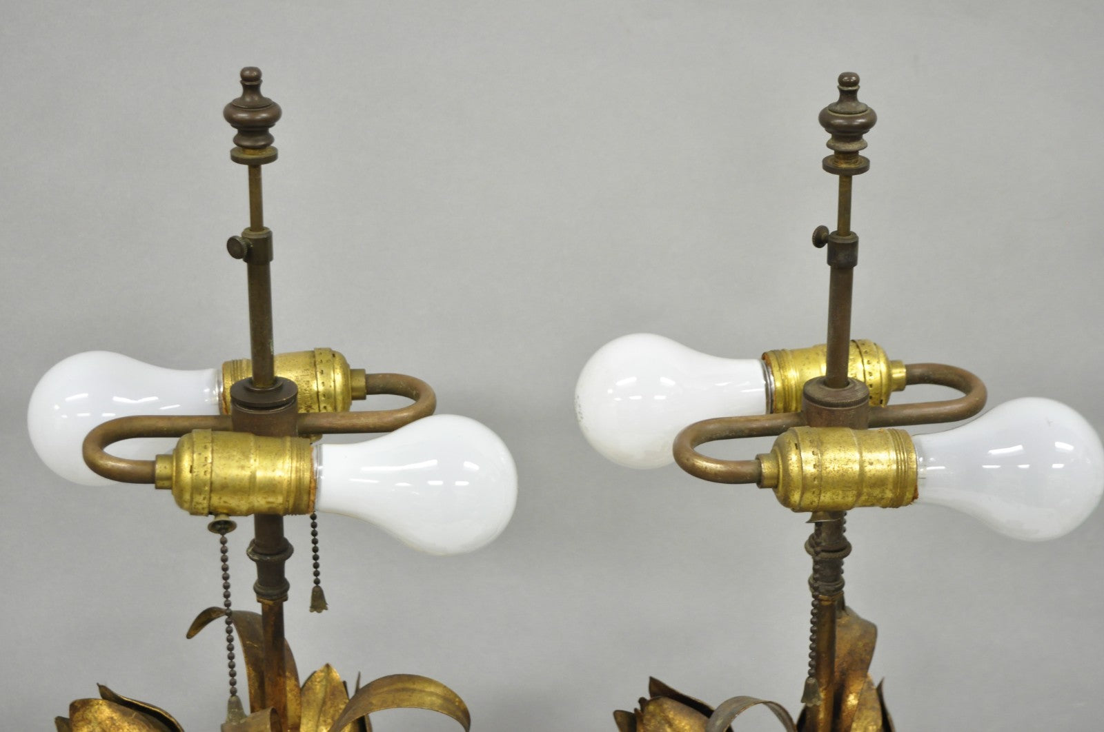 Vintage Italian Hollywood Regency Gold Gilt Iron Flower Bouquet Table Lamps Pair