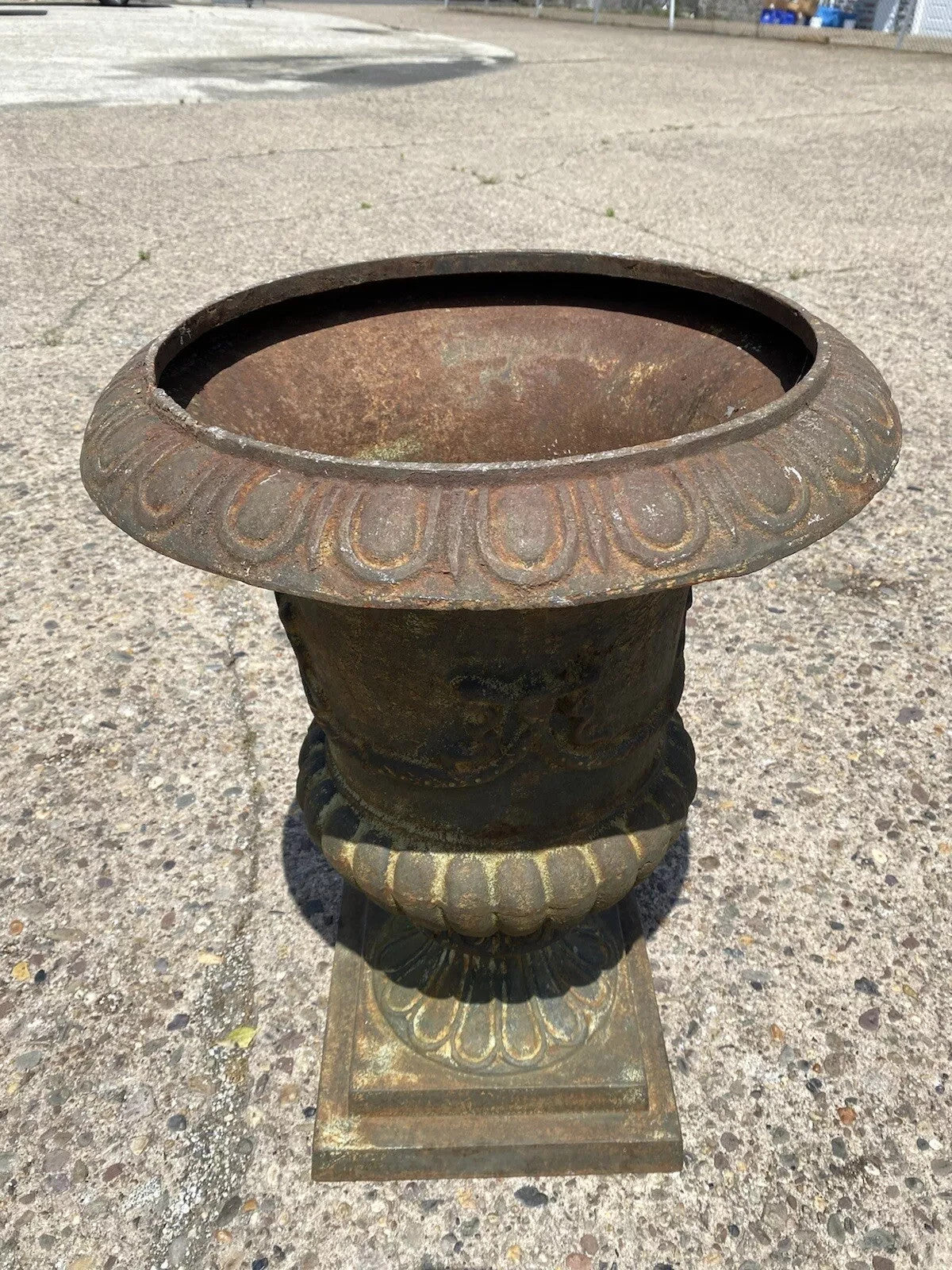 Vintage French Style Cast Iron 31"H Round Campana Urn Outdoor Garden Planter Pot