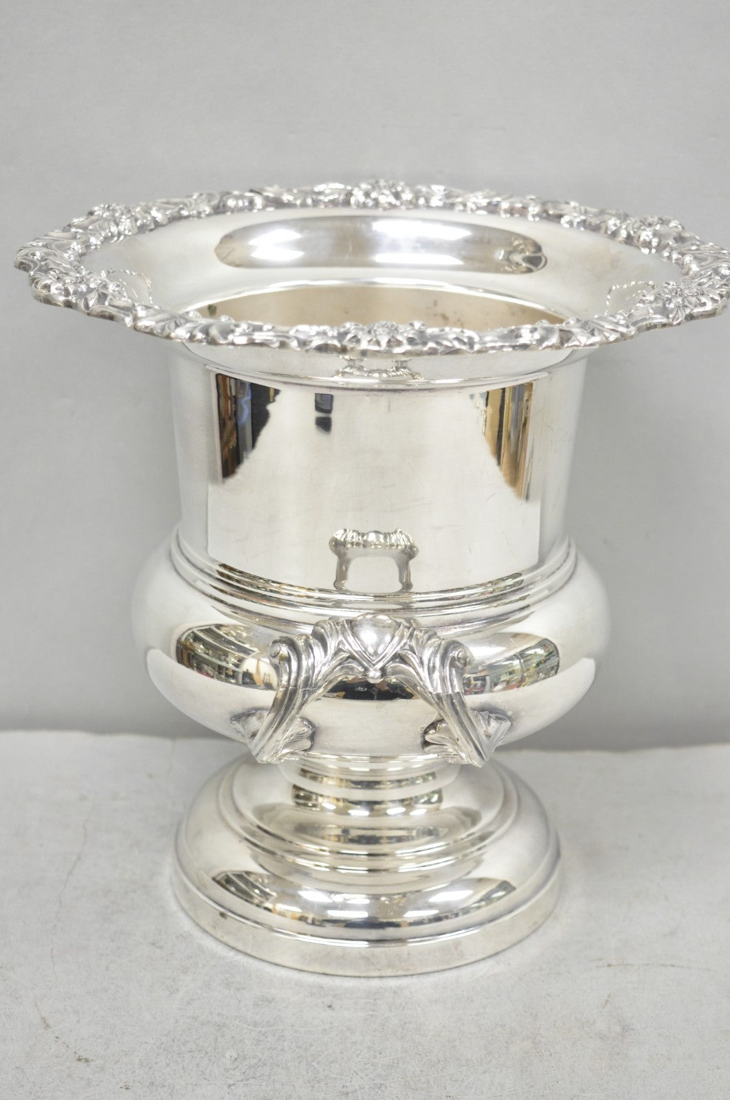 Vintage FB Rogers Silver Plated Trophy Cup Urn Champagne Chiller Bar Ice Bucket