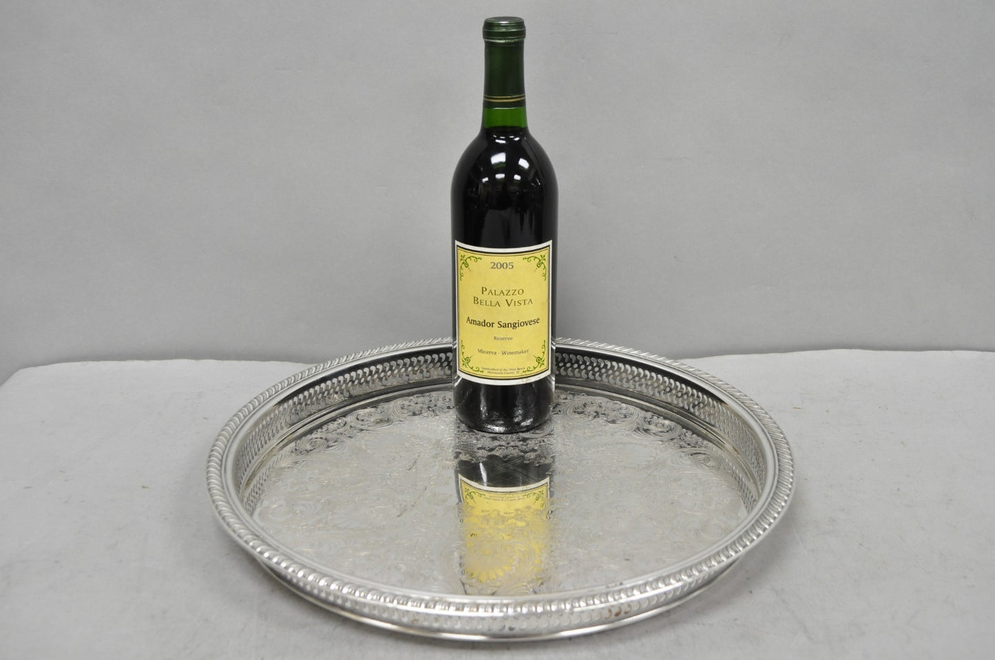 Vintage WM Rogers Round Sllver Plated Raised Gallery Serving Platter Bar Tray