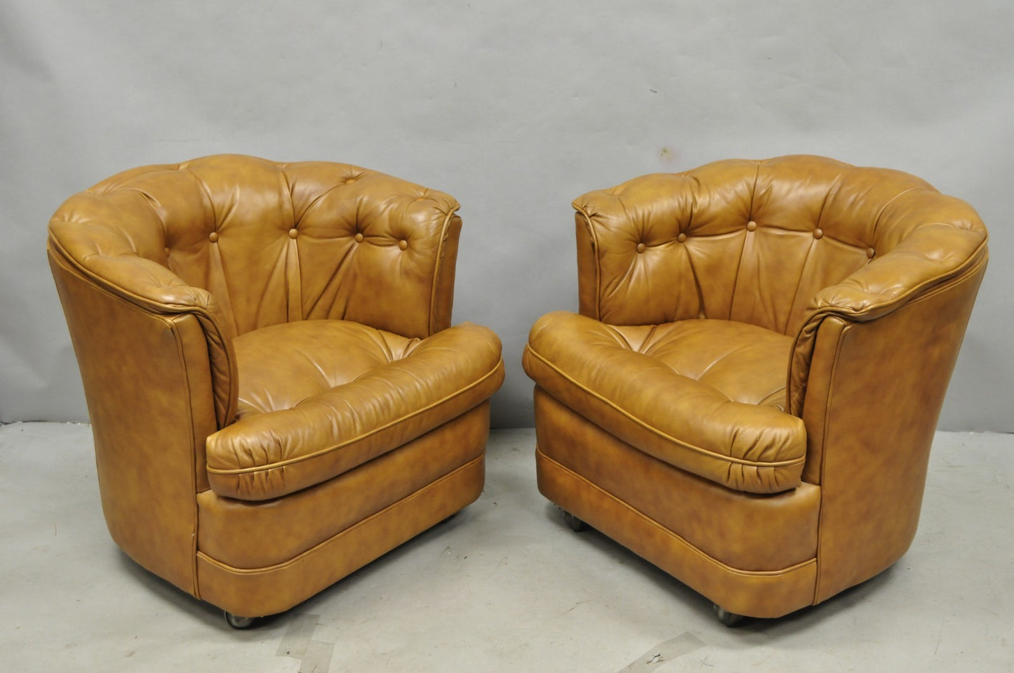 Vintage Classic Leather Chesterfield Brown Tufted Leather Barrel Club Chair Pair