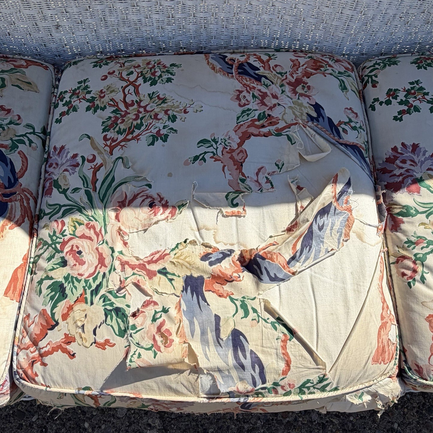 Antique Victorian White Wicker Rattan Sunroom Patio Sofa w/ Loose Cushions