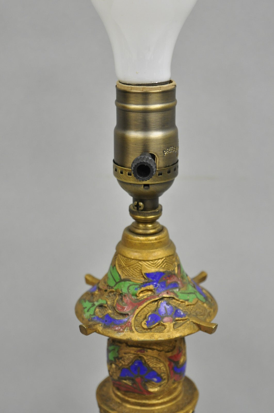 Antique Chinoiserie Indian Gold Bronze Elephant Small Boudoir Table Lamp