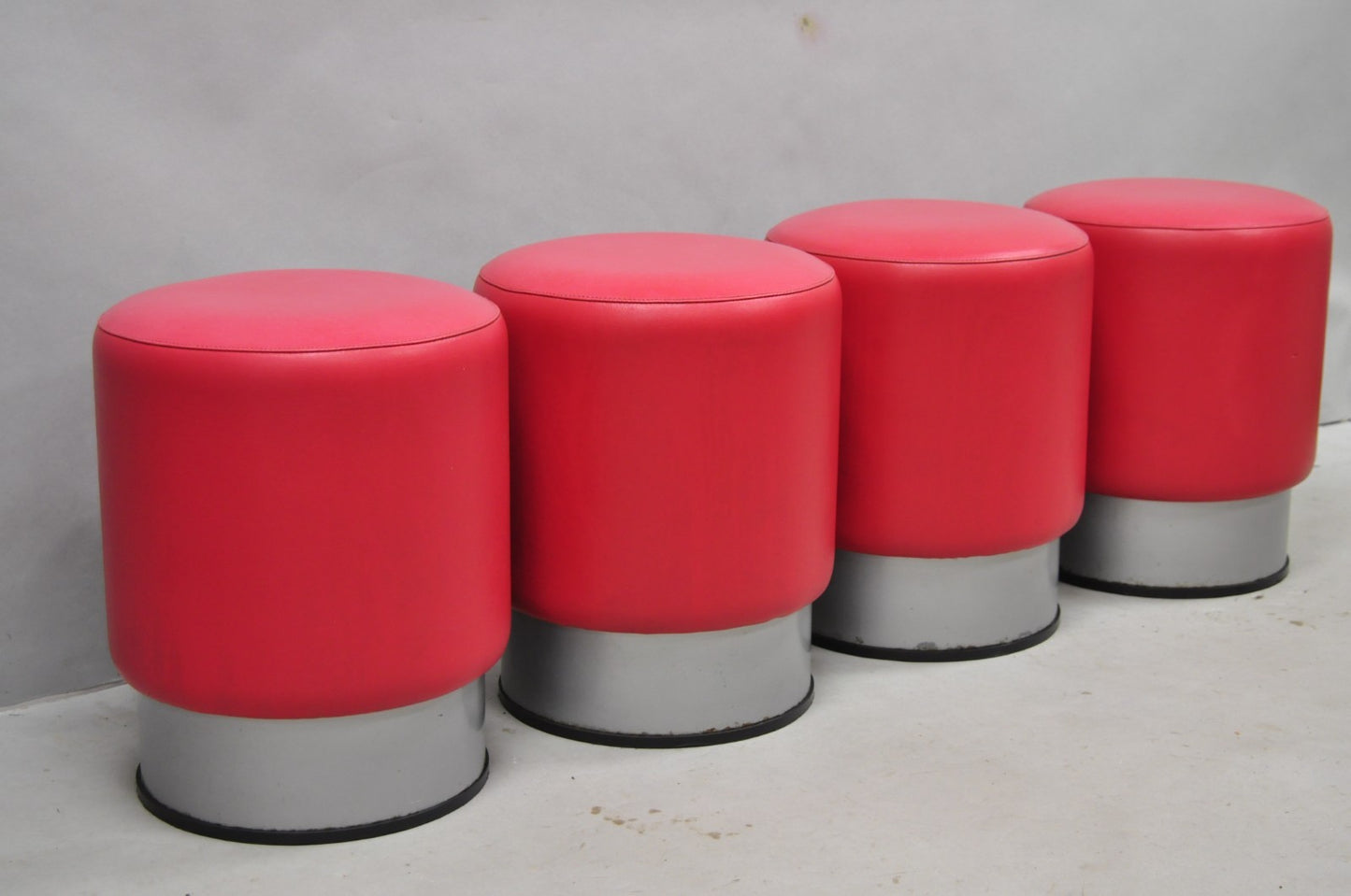 Contemporary Modern Red Vinyl Round 18" Restaurant Style Stool Seat - Set of 4