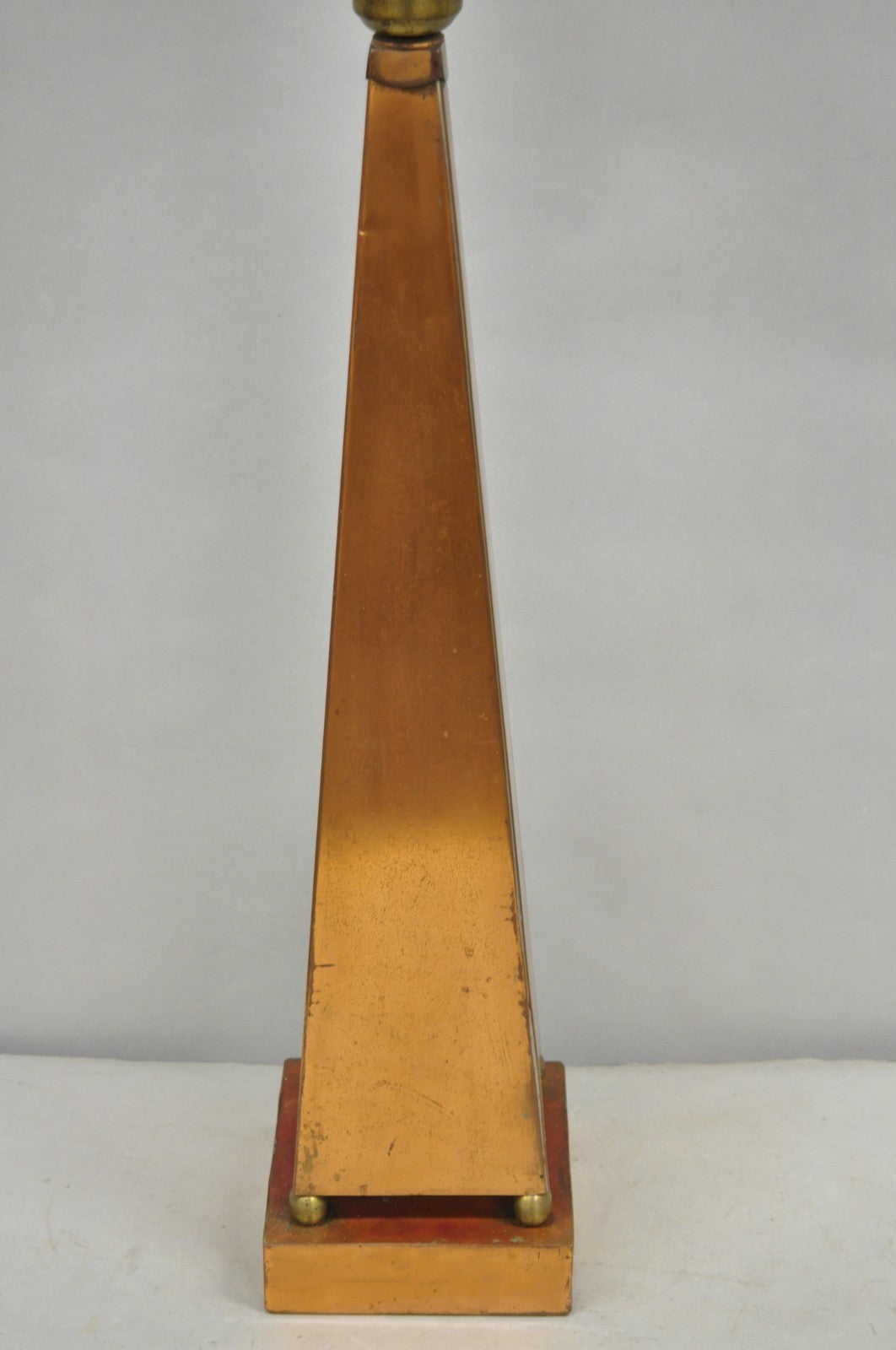 Vintage Architectural Mid Century Modern Copper Metal Obelisk Pyramid Table Lamp