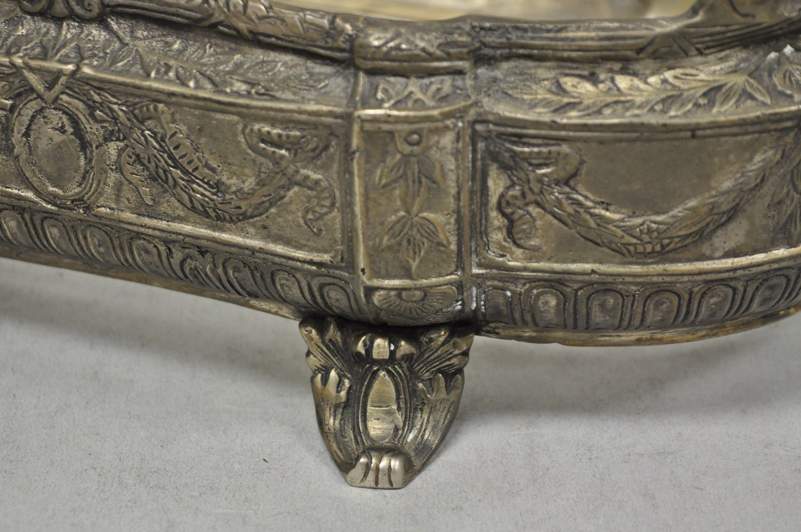 Vintage French Louis XVI Baroque Style Bronze Planter Centerpiece Bowl Dish