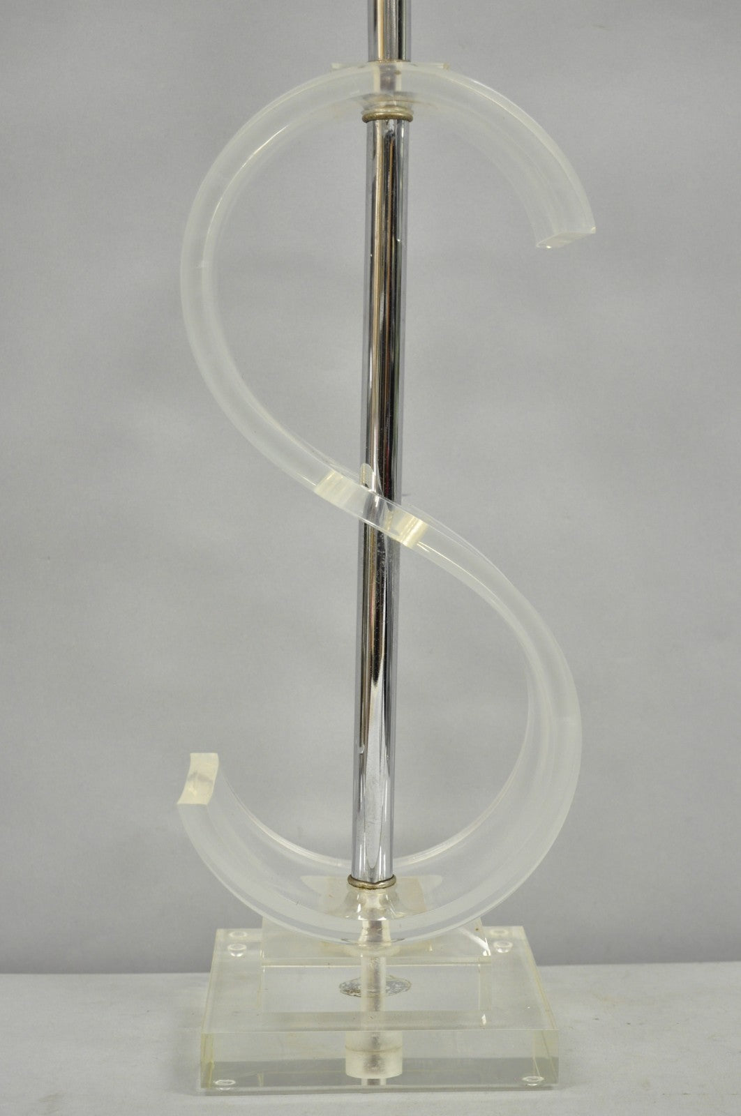 Vintage Mid Century Modern Clear Lucite "S" or "$" Sculptural Table Lamp