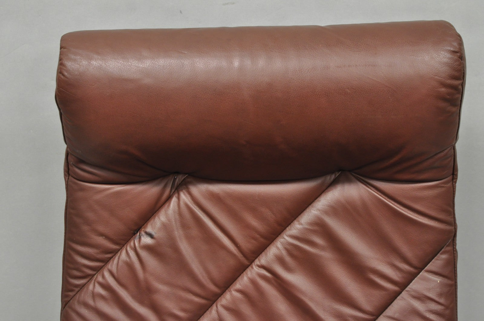 Vintage Ekornes Stressless Brown Leather Reclining Swivel Lounge Chair & Ottoman