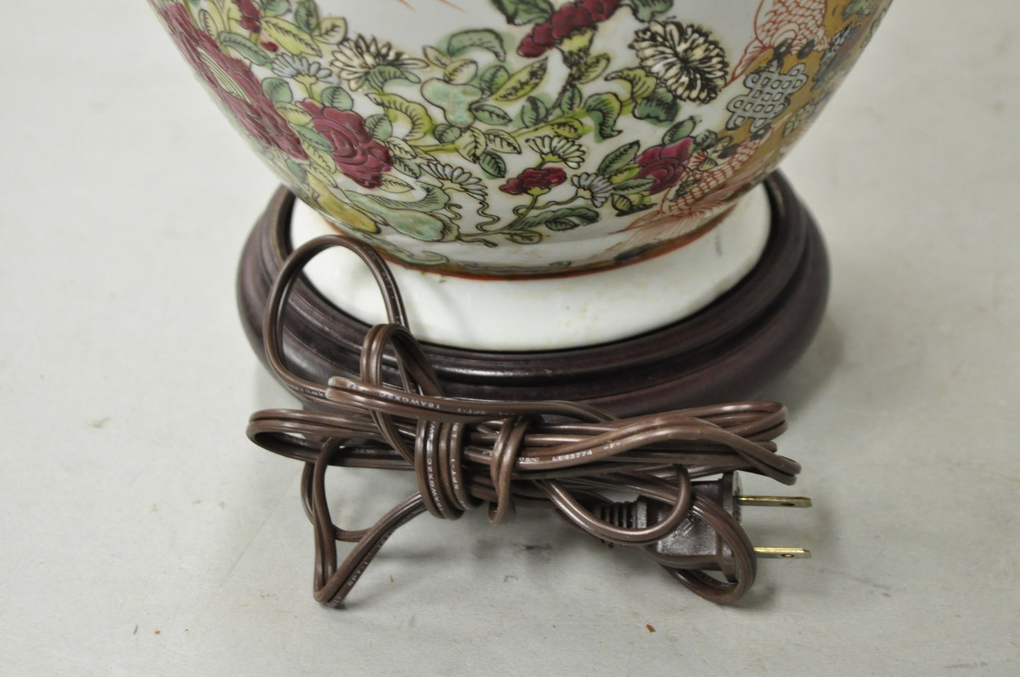 Vintage Oriental Porcelain Chinese Ginger Jar Vase Brass Chinoiserie Table Lamp