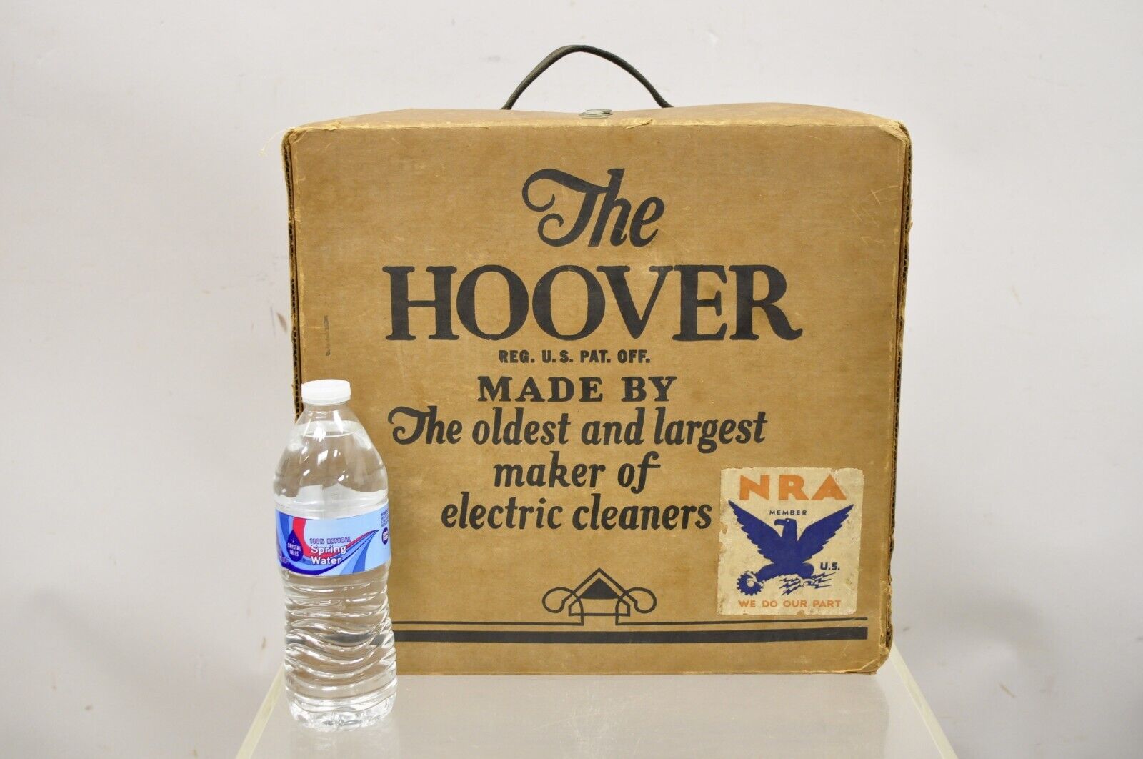 The Hoover Co Model 450 Advertisement Cardboard Box NRA Sticker Delivery Box