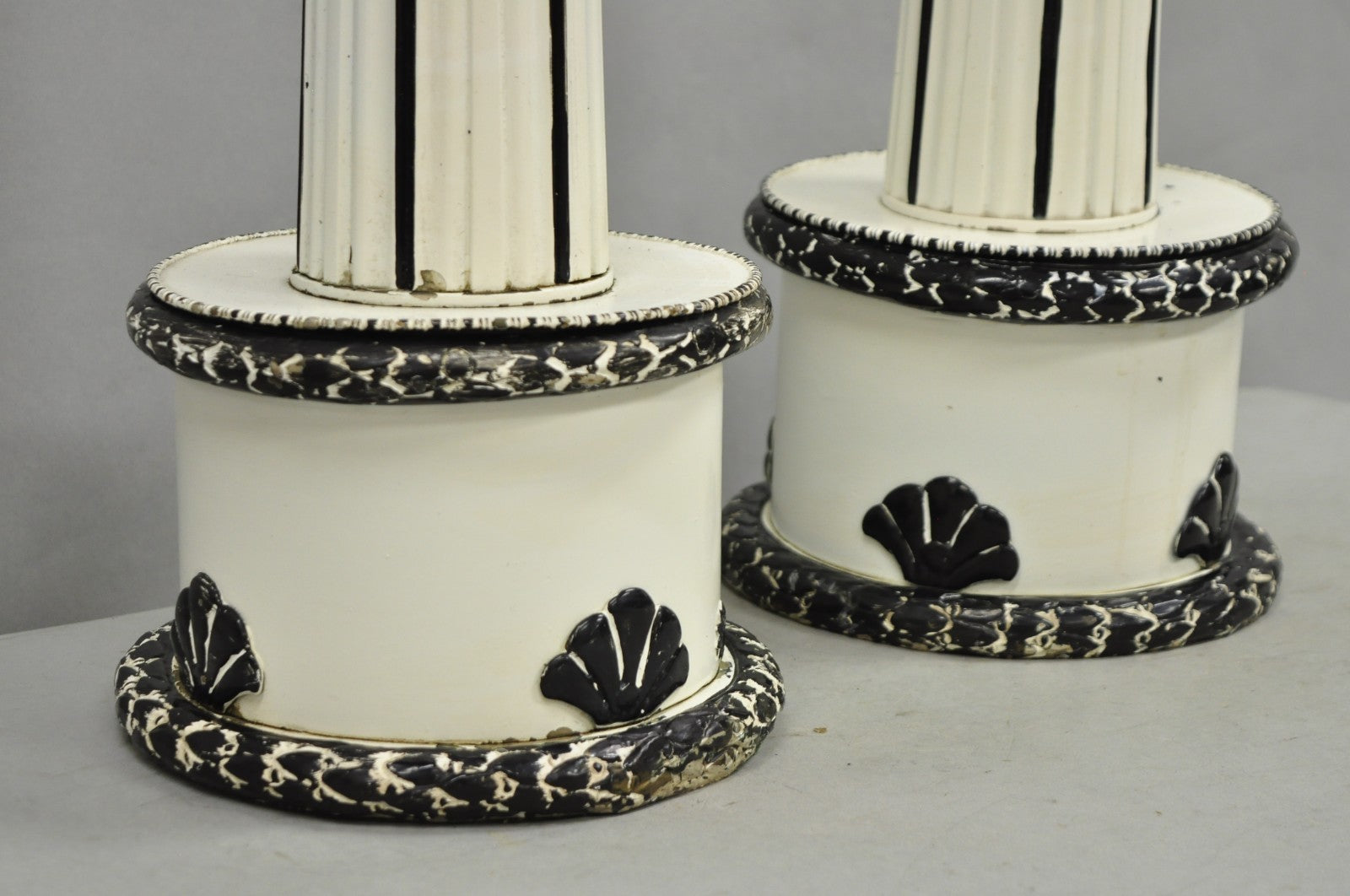 Vintage Hollywood Regency Lotus Leaf Black & White Metal Column Table Lamps Pair