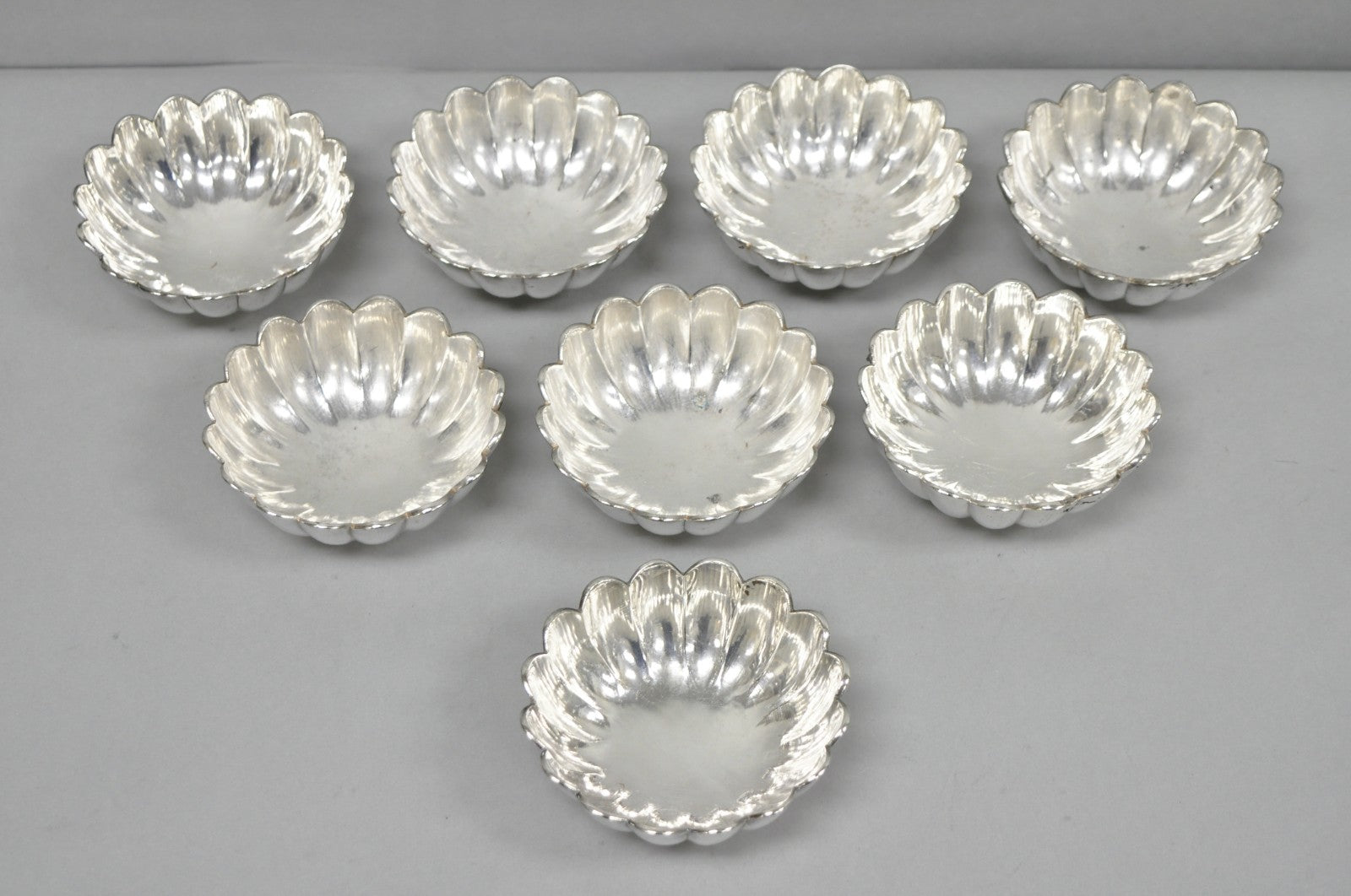 Vintage Regency Style Silver Plated Scalloped Stacking Nut Dish Bowl - Set of 8