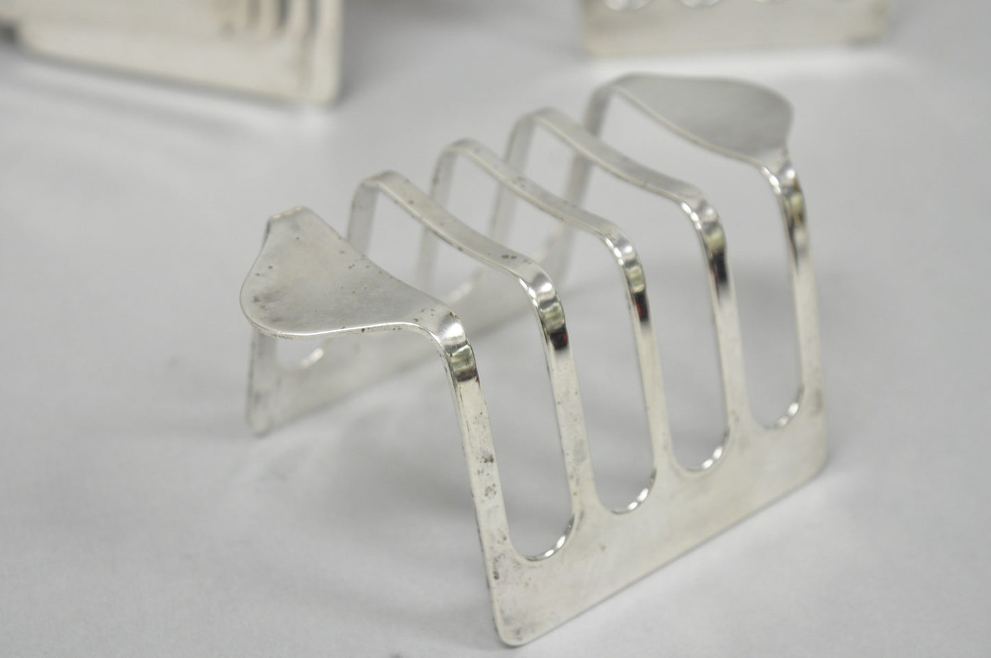 Vintage Modern Silver Plated Dinner Oil Caddy & (10) Toast Bread Racks - 12 Pcs