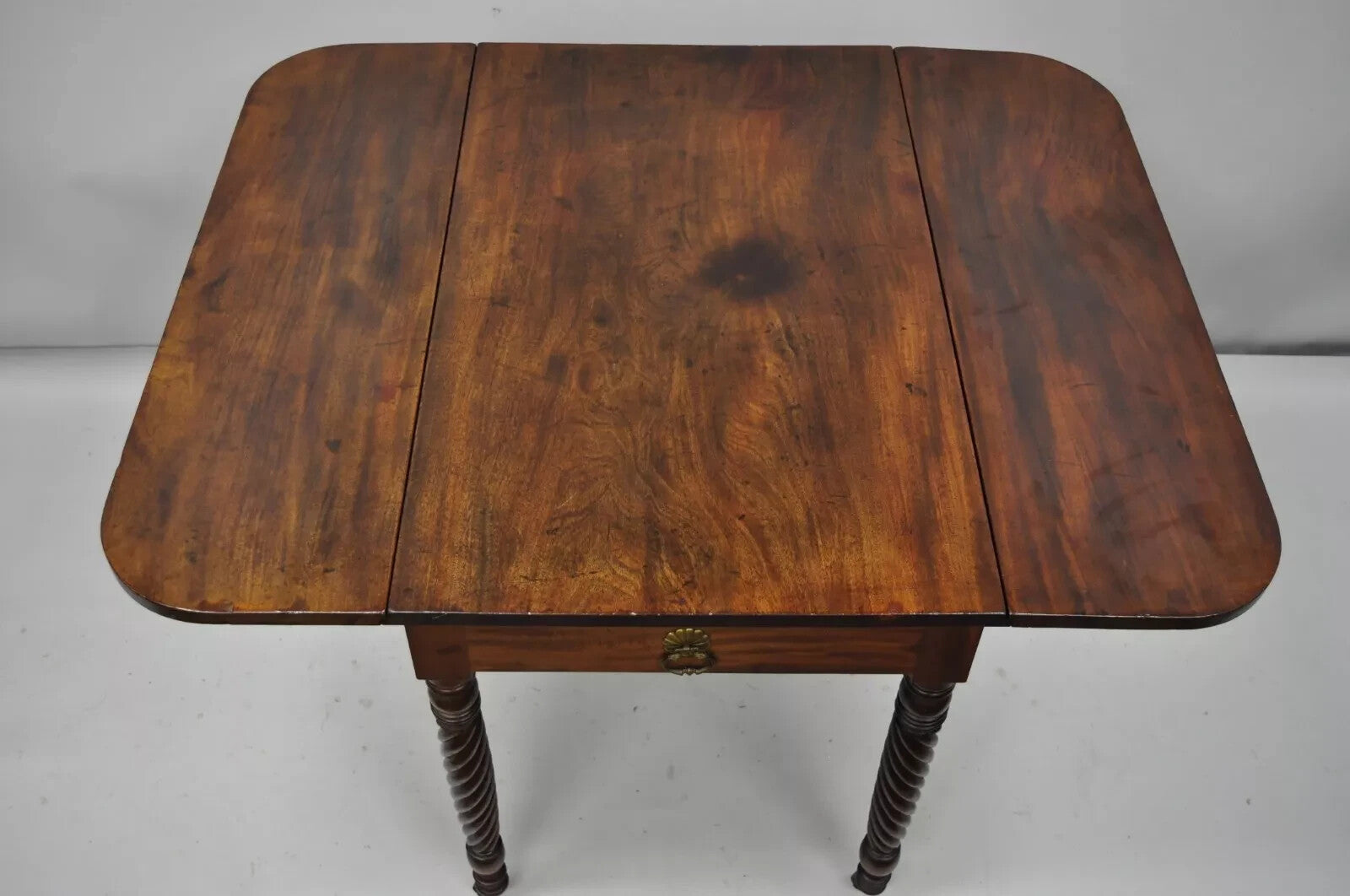 Antique 19th C. Sheraton Mahogany Turn Carved Spiral Leg Drop Leaf Dining Table