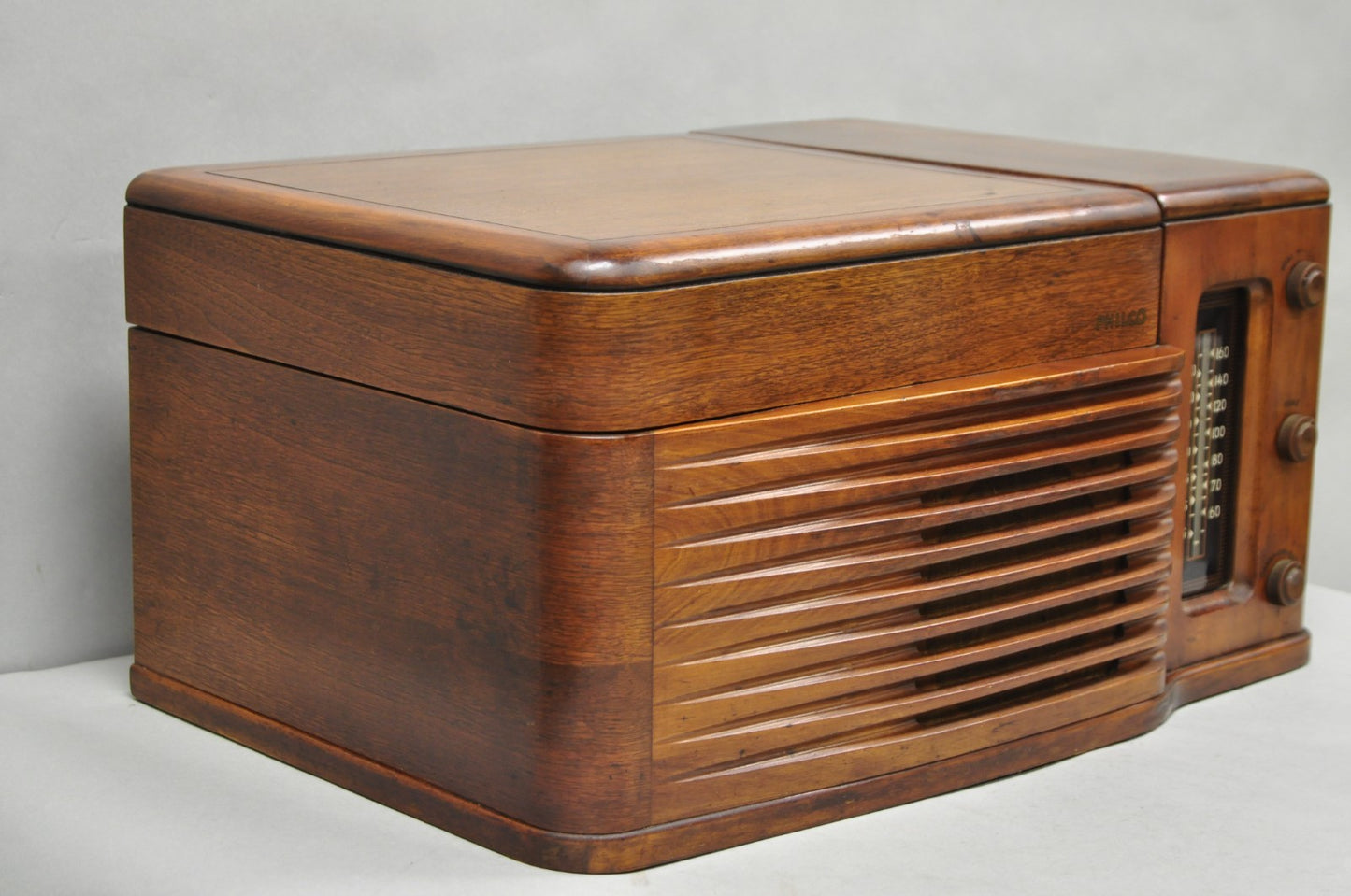 Antique Philco Tube Radio Table Record Player Mahogany Case Model 46-1203