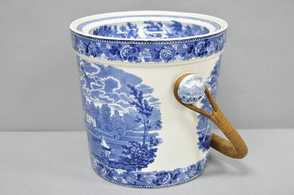 Wedgwood Landscape Etruria Pattern Blue White Porcelain Covered Slop Pot Commode