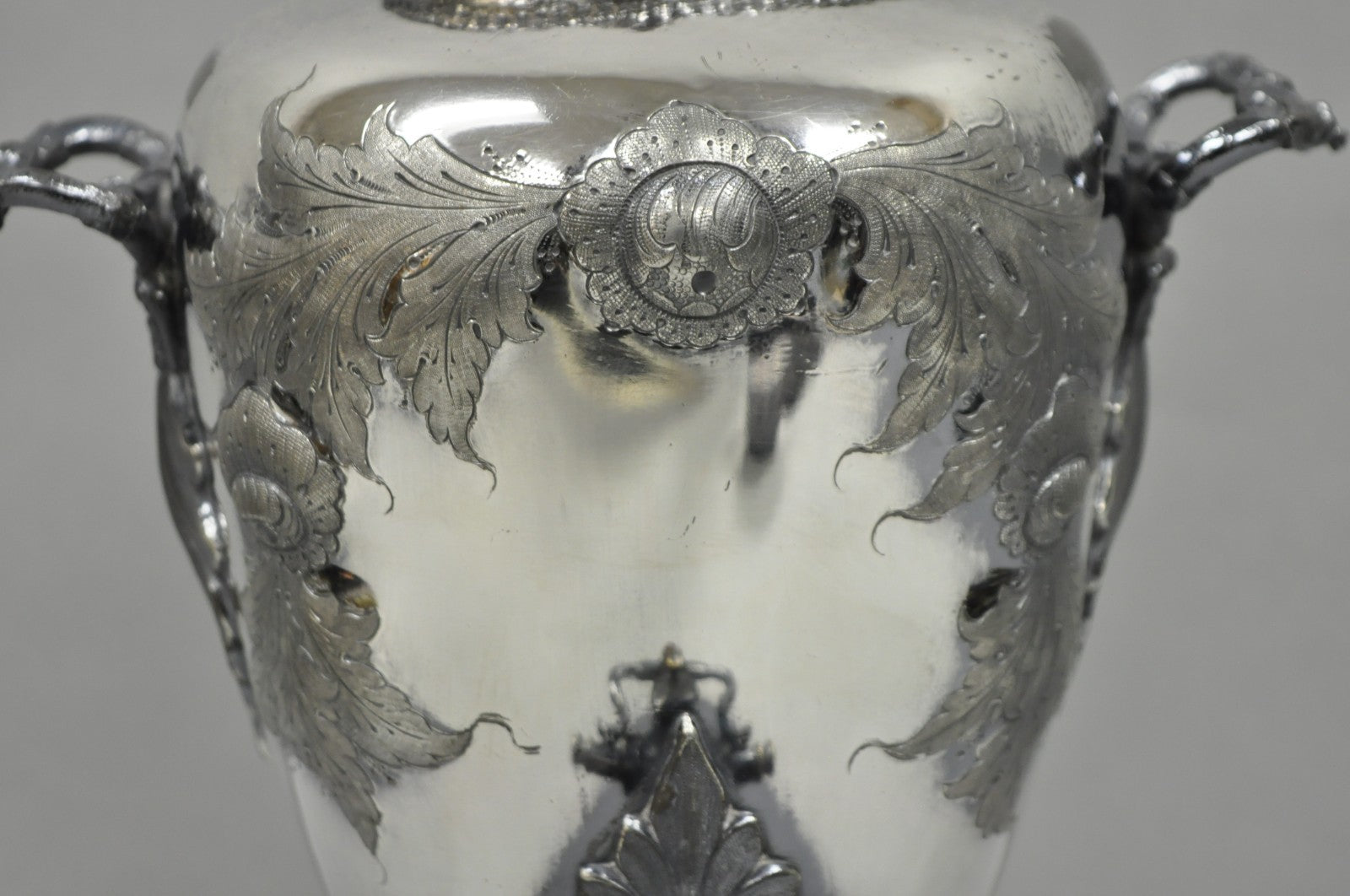 Antique Art Nouveau English Silver Plated Floral Repousse Samovar Coffee Tea Pot