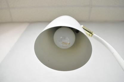 Gerald Thurston for Lightolier Mid Century Modern White Metal Pole Floor Lamp