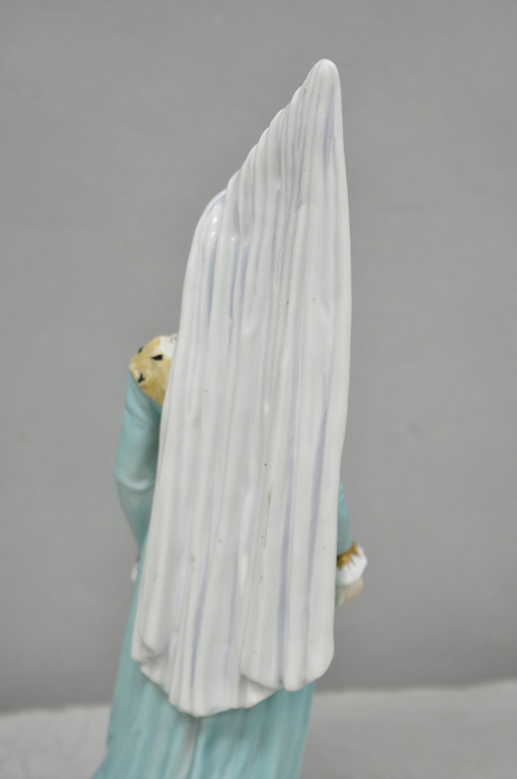 Antique Carl Thieme Potschappel German Dresden Porcelain Medieval Lady Figurine