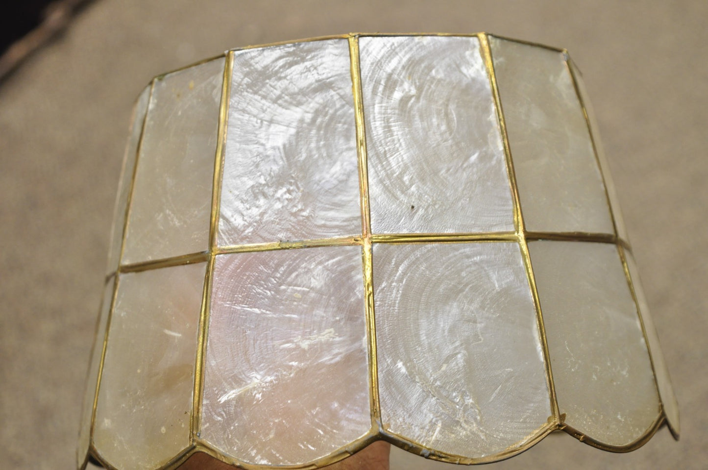 Vintage Italian Hollywood Regency Capiz Shell Gold 8.5" Round Clip On Lamp Shade