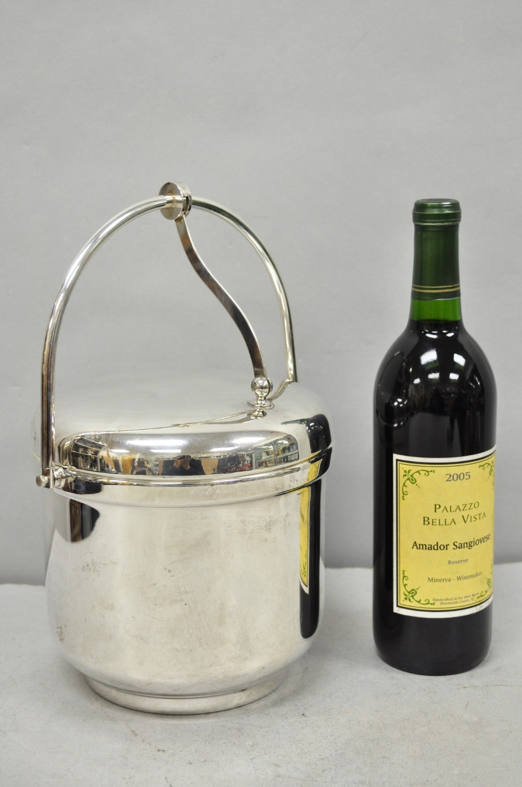 Vintage Art Deco Silver Plated Reticulating Hinge Lidded Bar Ice Bucket