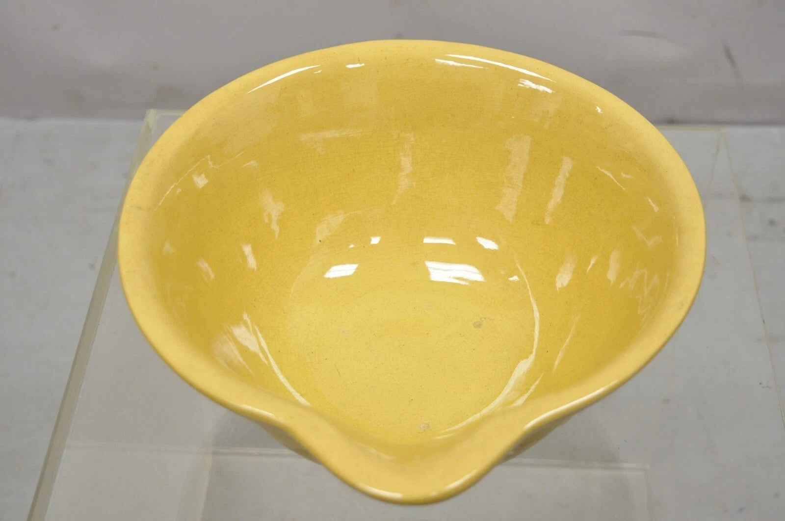 American Provincial Country Primitive Yellow Pottery Ceramic Wash Basin Bowl