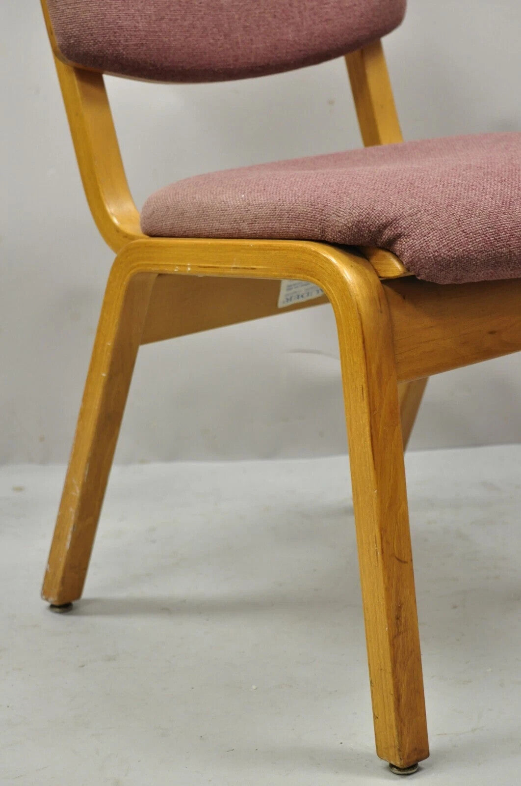 Vintage Sauder Designare Mid Century Modern Pink Bentwood Stacking Side Chair