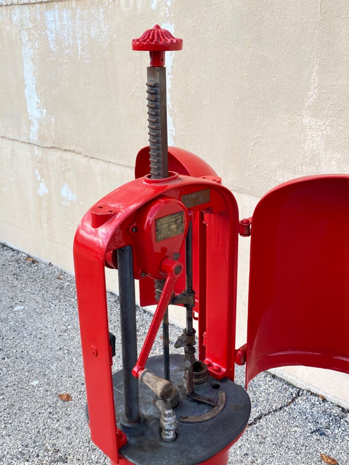 Antique Gilbert & Barker Red Self Measuring Type 208 Vintage Curbside Gas Pump