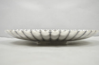 Reed & Barton 1853 Modern Silver Plated Scalloped 14" Round Dish Serving Platter