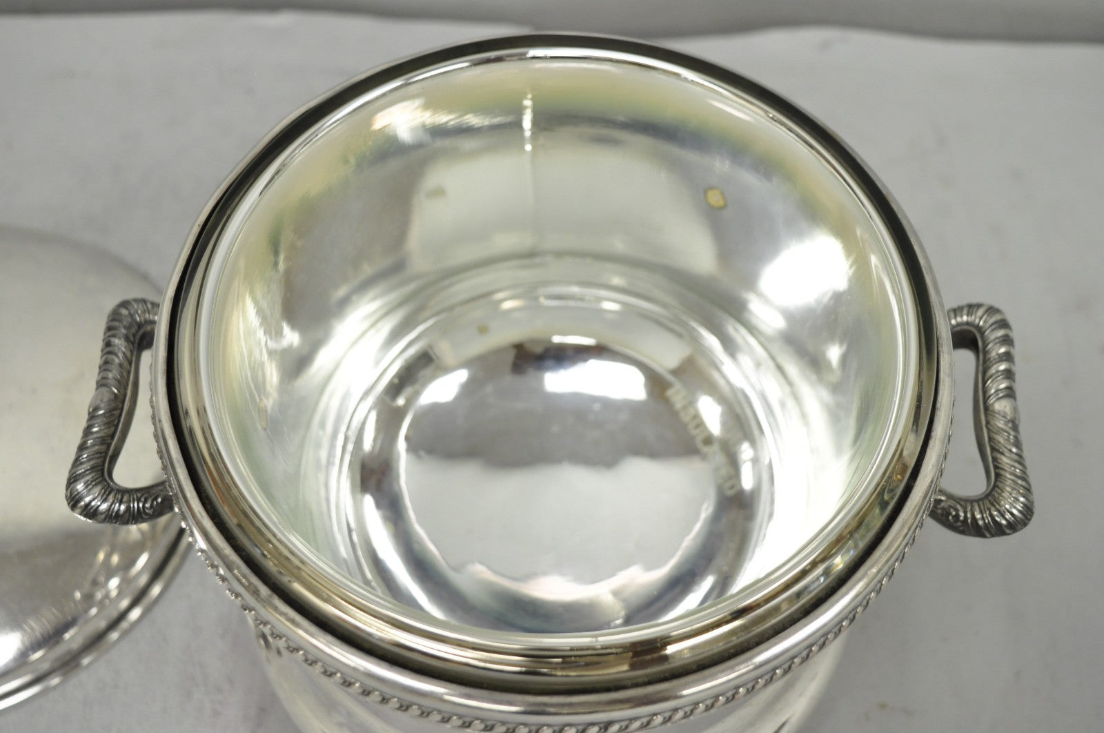 Vintage FB Rogers English Regency Silver Plated Coat of Arms Covered Ice Bucket