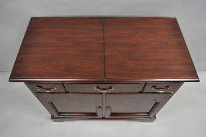 Vintage Drexel Heritge Georgian Style Cherry Wood Dry Bar Server Cabinet