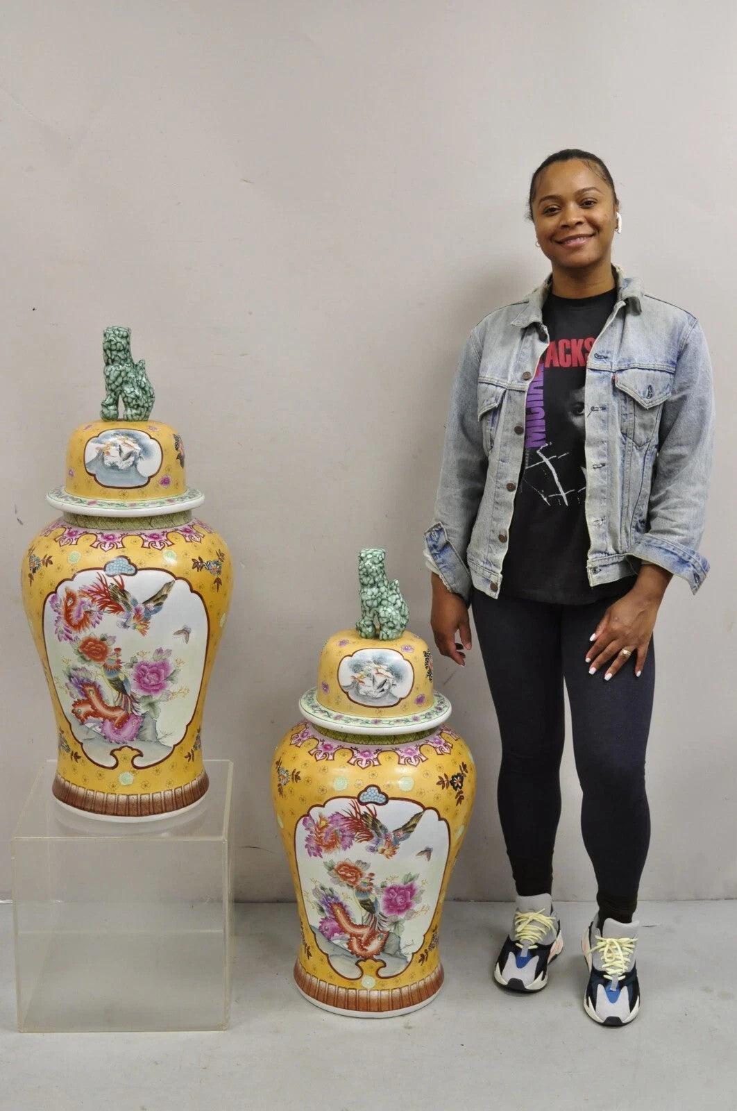 Vintage Chinese Porcelain Large Foo Dog Covered Temple Urns Ginger Jars - a Pair