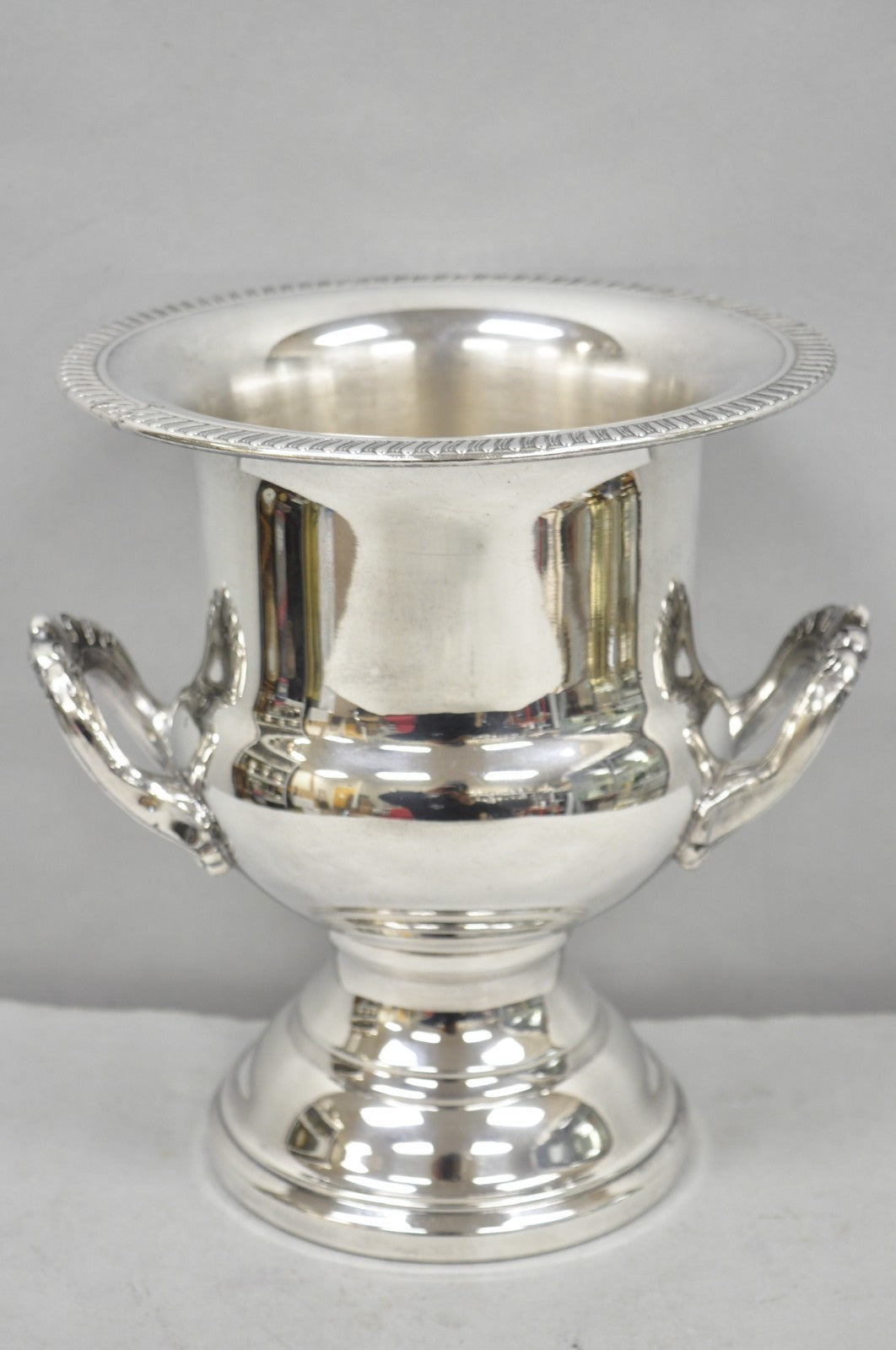 Vintage Leonard Silver Plated Trophy Cup Urn Bar Champagne Chiller Ice Bucket