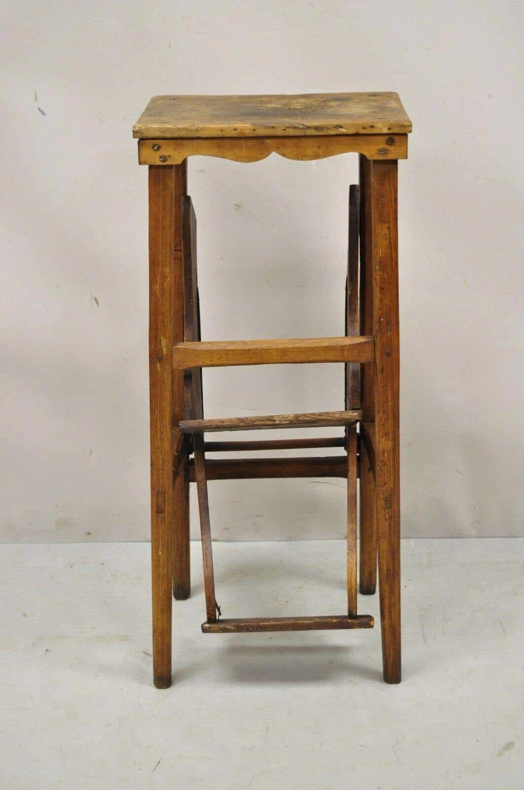 Antique French Provincial Country Oak Wood Folding Library Step Ladder